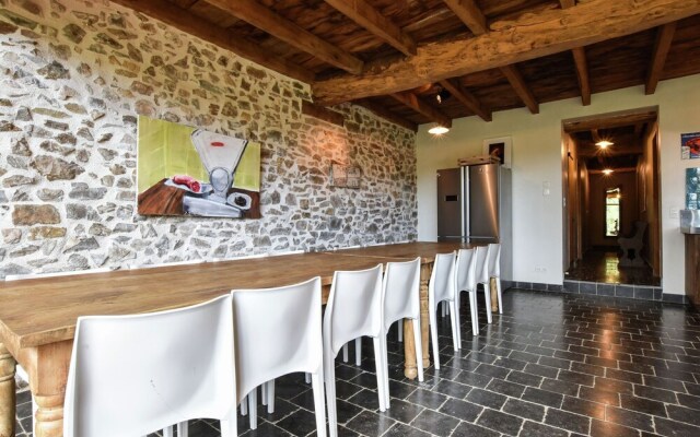 Lovely Farmhouse with Private Swimming Pool in Terrou