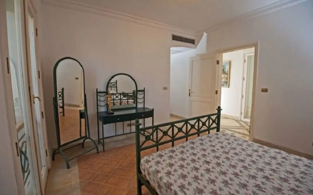 Chic 4-Bedroom White Villa for Rent in El Gouna Egypt