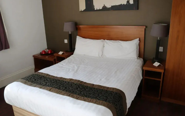 Fairways Inn