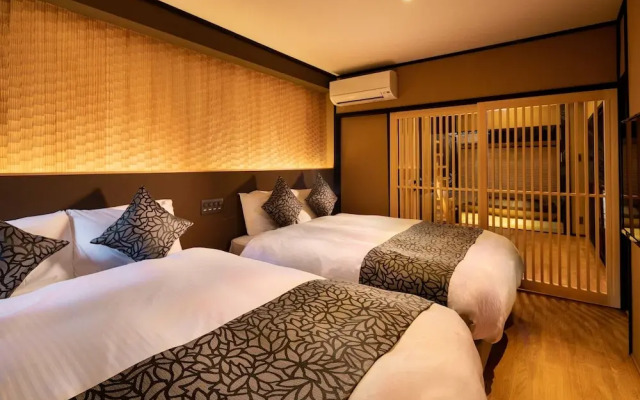 Tsumugi Hachijominamotocho