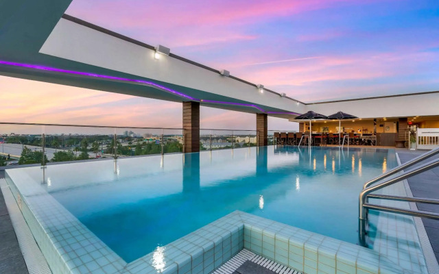 Cambria Hotel Orlando Universal Blvd
