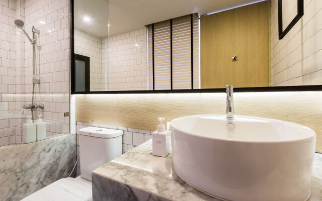 Snoozz Hotel - Hostel