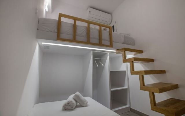 Beautiful apartment near Acropolis by GHH