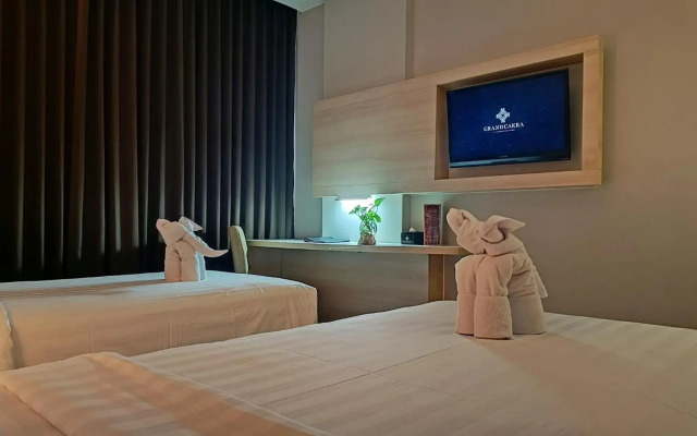 Grand Cakra Hotel