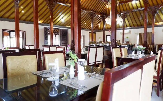 Ataya Hotel by Qinarya