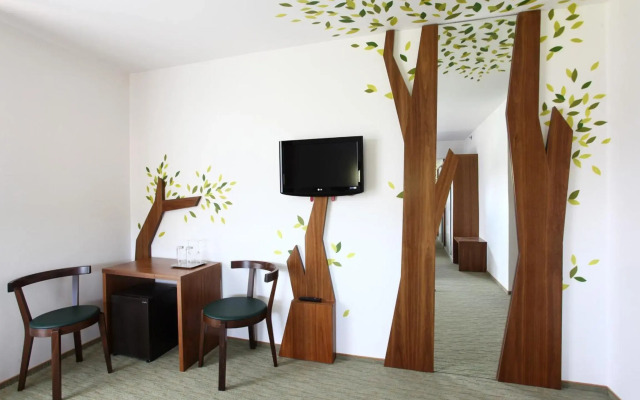 Beltine Forest Hotel