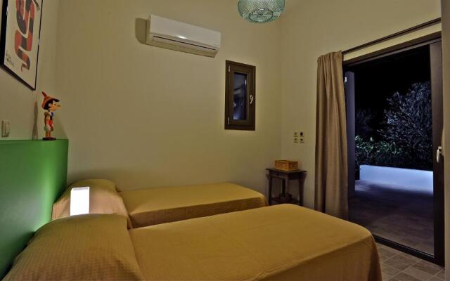 Elaia Villas
