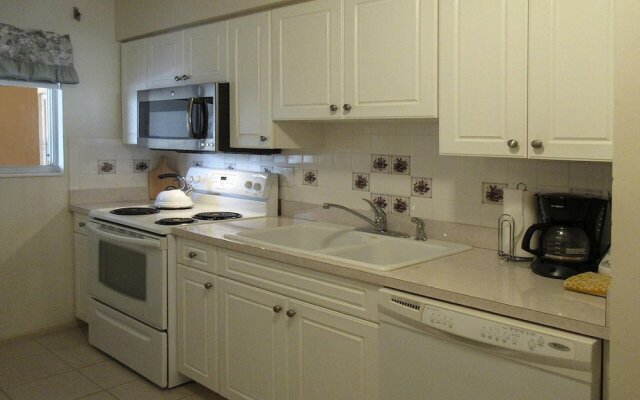 Leonardo Arms 407 - 2 Br Condo