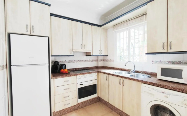 Lovely 2 bedroom townhouse in Fuentesol, Nerja