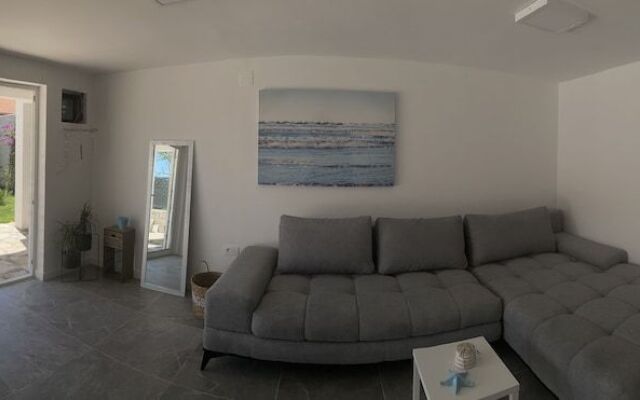 Villa Mediterra Garden & Pool