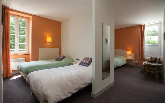 Logis Hôtel Le Lion d'Or