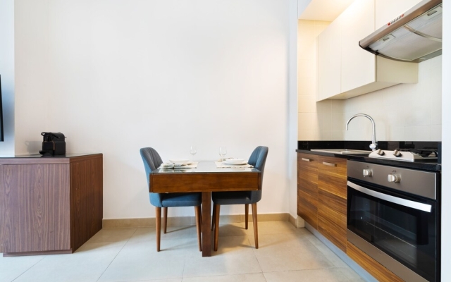 Maison Privee - Sparkle Towers 8