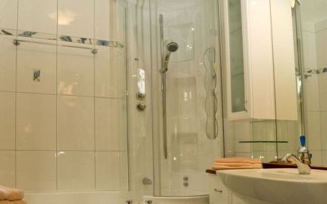 Residenz Ambassador A33