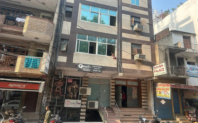 Shyam Palace Guest House