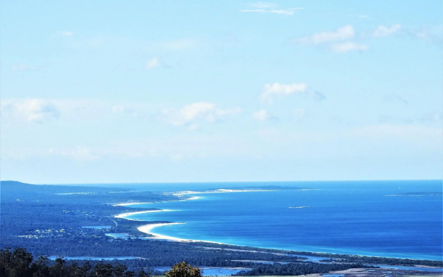 Lumera Chalets – Beach – St Marys
