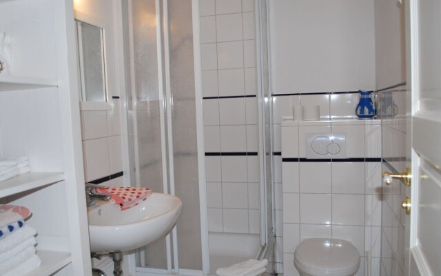 Spacious Apartment With Garden in Boisendorf