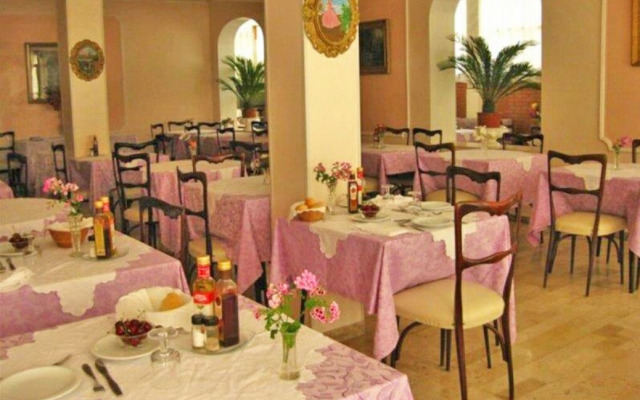 Hotel Cirene