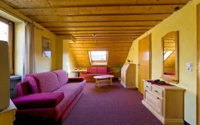 Gasthof Hotel "Zur Insel"