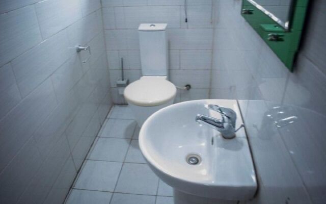 Kemas Suites
