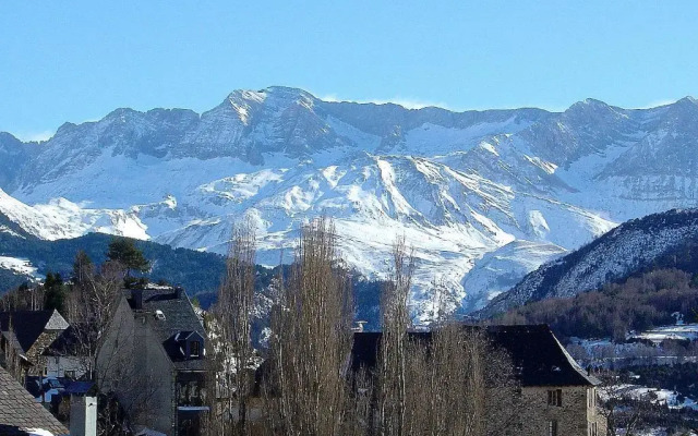 Hotel Valle De Izas