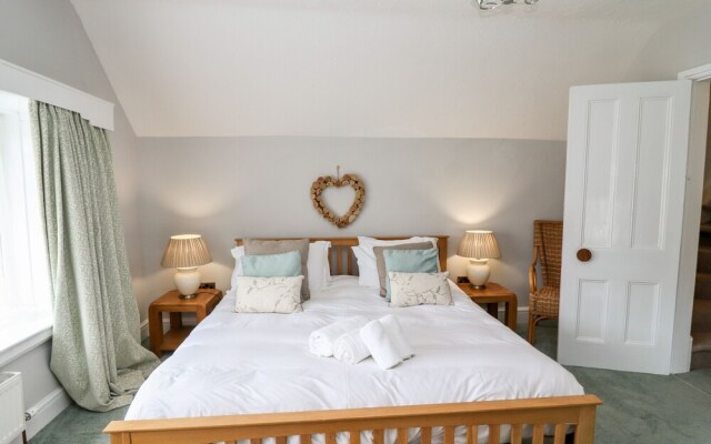 Linskill Cottage