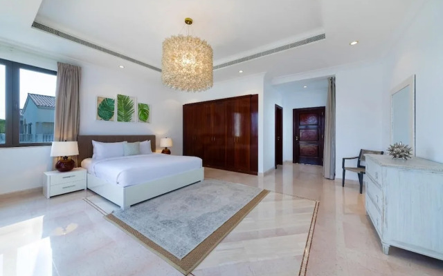 Manzil-6BR Lux Villa with Pvt Pool