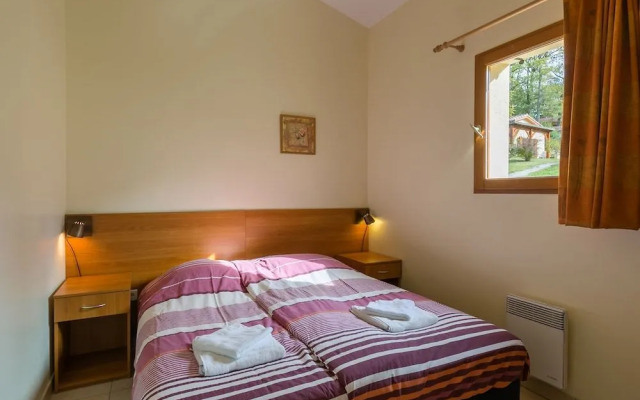 Village De Montmarsis