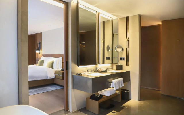 Grand WUJI Hotel, in The Unbound Collection by Hyatt – Guest Rooms – Nanjing