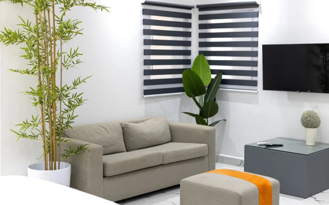 O'Beach Boutique Studios
