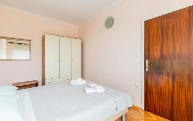 Apartment Brsec 7796b