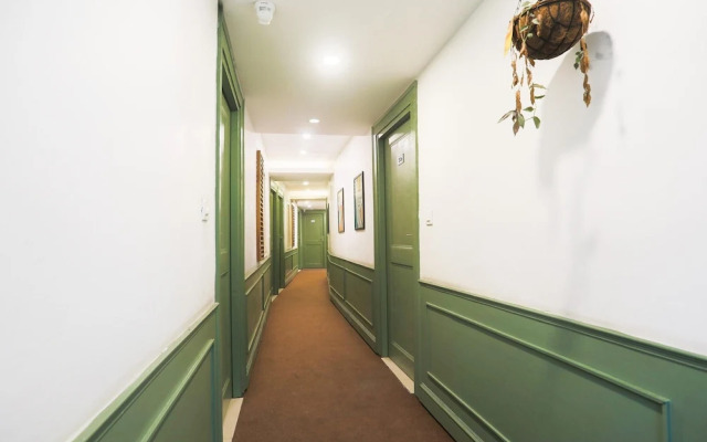 Cozy Stays Near Pacific Mall Rajpur Dehradun