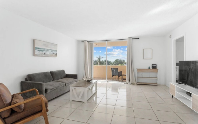 Bay Harbor Sunset Apt 5C