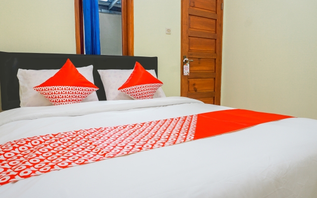 OYO 2401 Ardini Residence