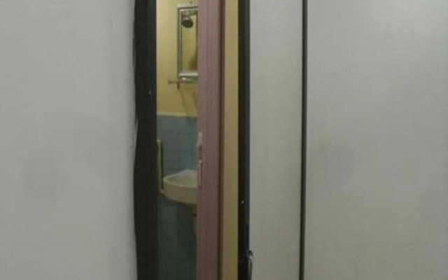 V Hostel