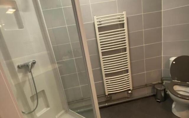 Appartement 5 Personnes au pied des pistes - WIFI -