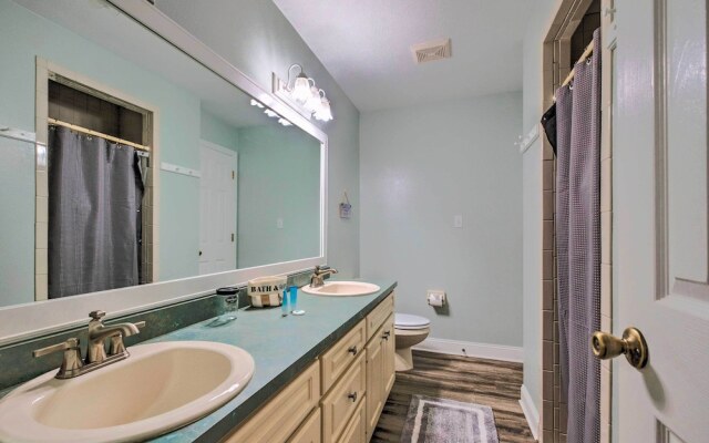 Serene Old Town Getaway Near Suwannee River!
