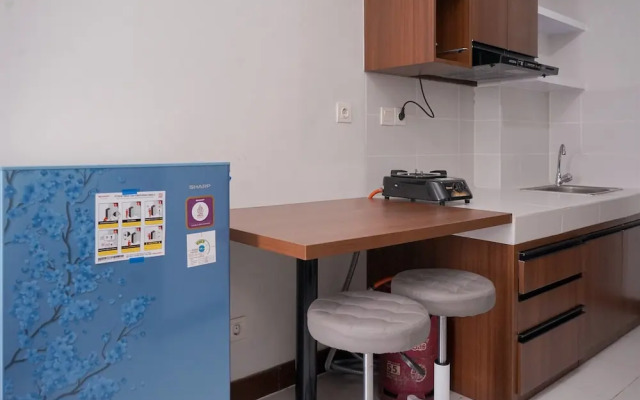 Cozy & Good 1Br Apartment At Scientia Residence