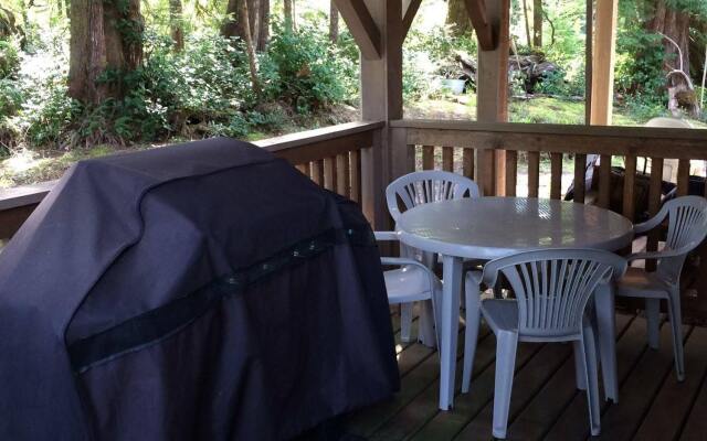 Reef Point Forest Suite