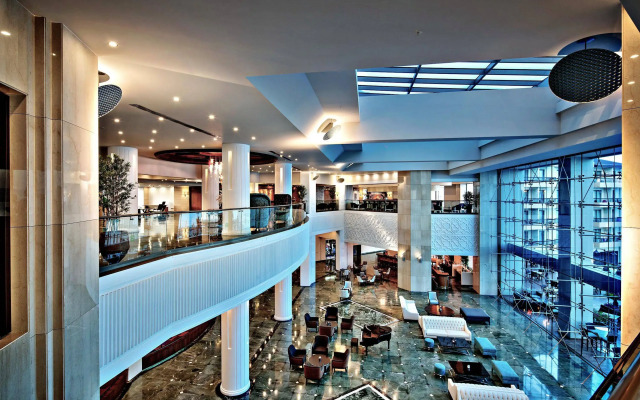 Royal Teos Thermal Resort Clinic & Spa - Halal Hotel