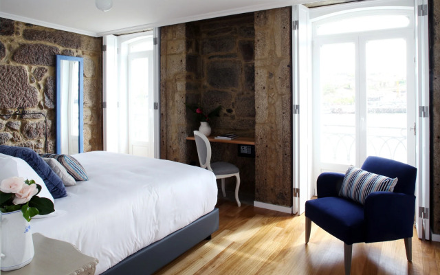 1872 River House by Olivia