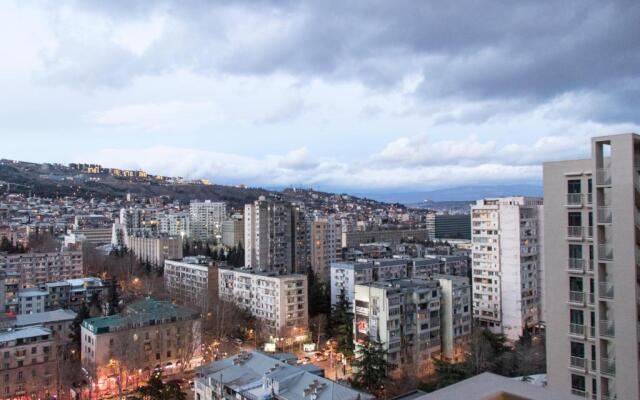 7th HEAVEN Apartment in Central Tbilisi