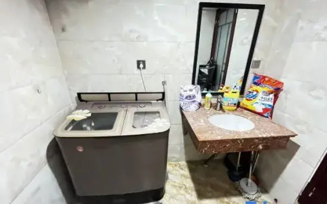 Jiali Yuetu Hotel