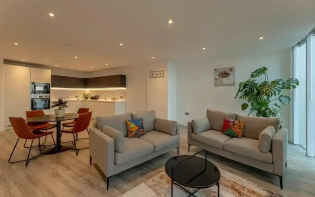 2br-sleeps4-parking-central-cityview