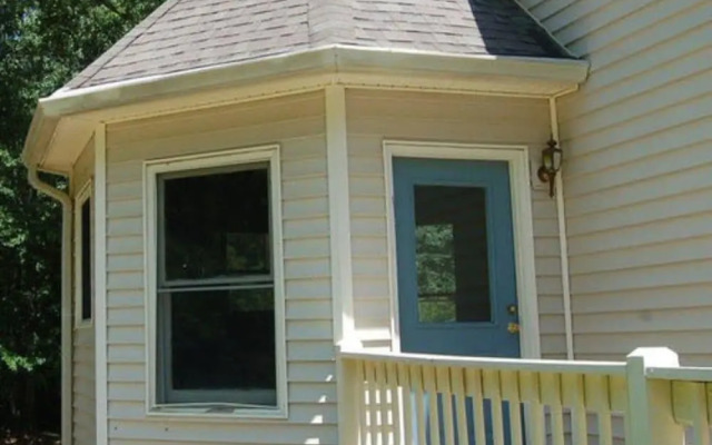 Serenity Pointe Bed and Breakfast