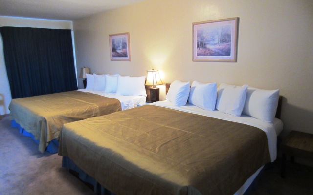 Americas Best Value Inn & Suites Branson - Near the Strip