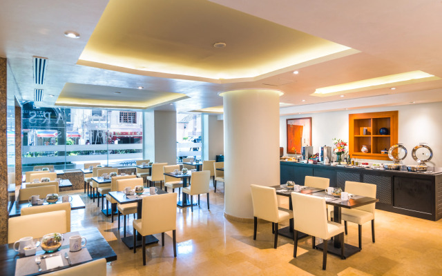 Eurostars Zona Rosa Suites