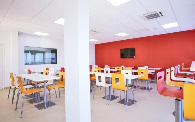 Première Classe La Rochelle Centre - Les Minimes