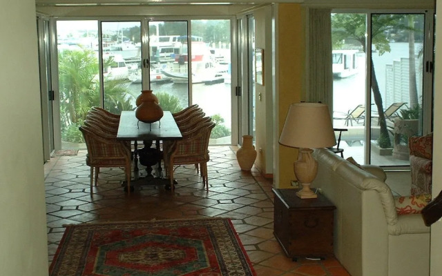 Sanctuary Cove Villas
