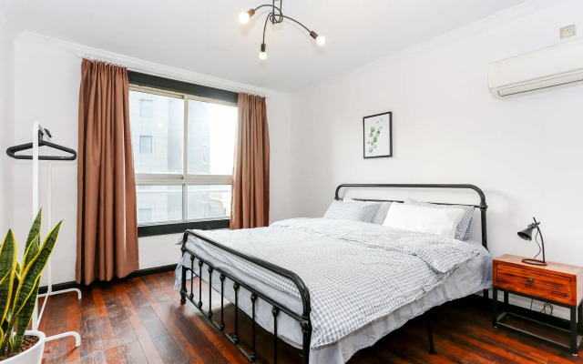 GoNative Downtown Apartment Tianzifang