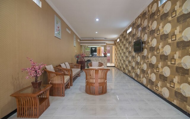 RedDoorz near MT Haryono Semarang